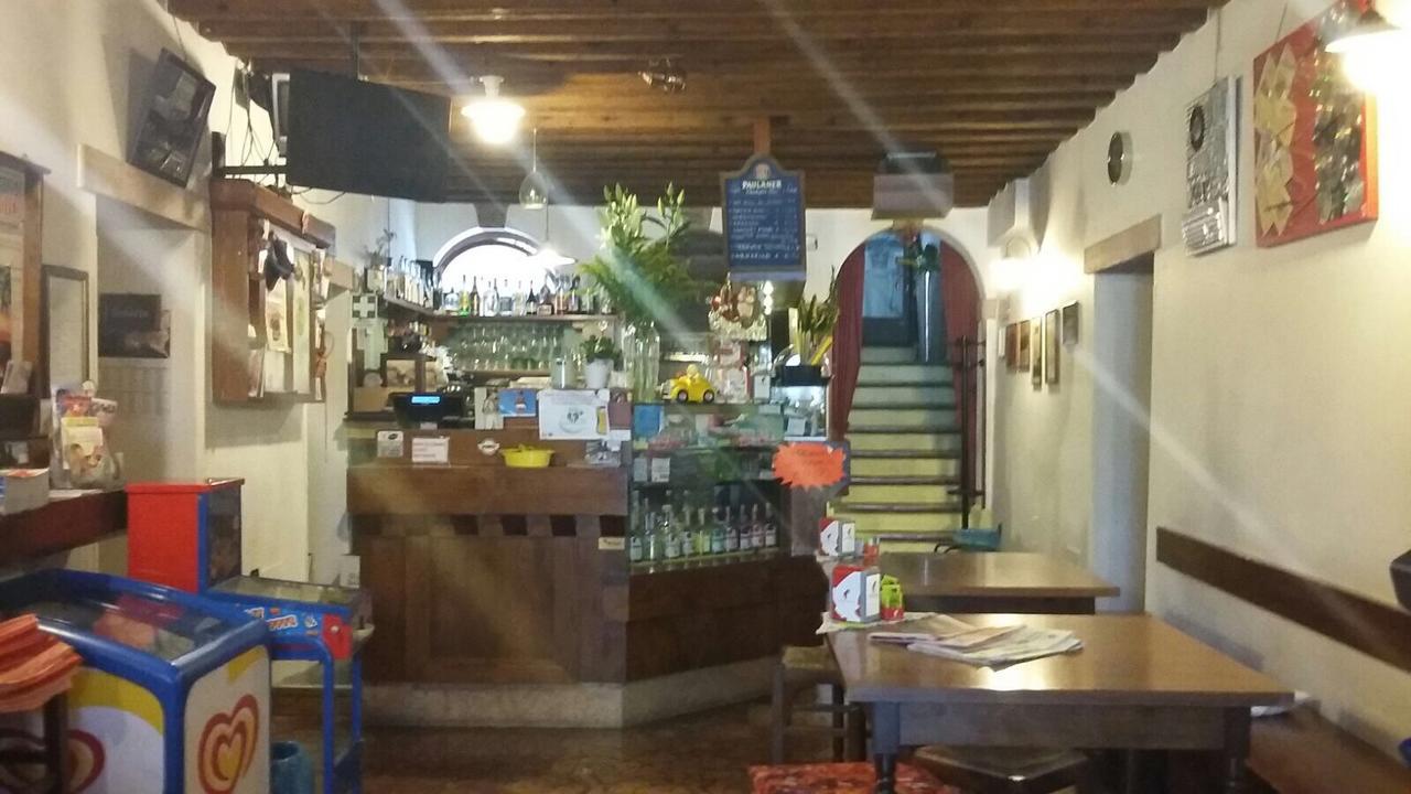 Ristorante Pizzeria Al Mondo Valstagna Eksteriør billede