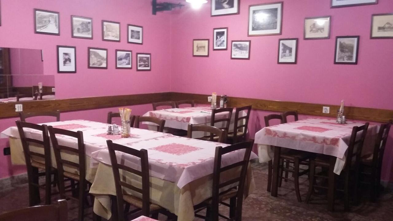 Ristorante Pizzeria Al Mondo Valstagna Eksteriør billede